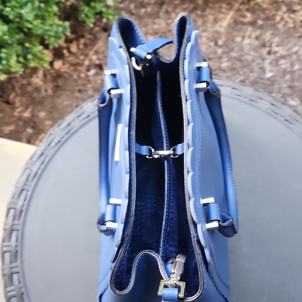 SOLD in bundle - EUC Kate Spade Hyacinth Blue Satchel Bag - Picture 7 of 10
